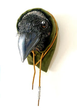 Ladda upp bild till gallerivisning, THE TROPHY - 30 x 11 x 15 cm.