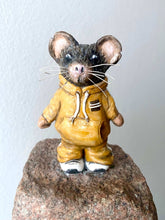 Ladda upp bild till gallerivisning, Skulptur Pipette närbild