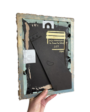 Ladda upp bild till gallerivisning, THE MOMENT THEY MATTERED  - 34,5 x 25,5 cm
